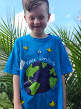 Load image into Gallery viewer, Peace on Earth Kid’s Tee